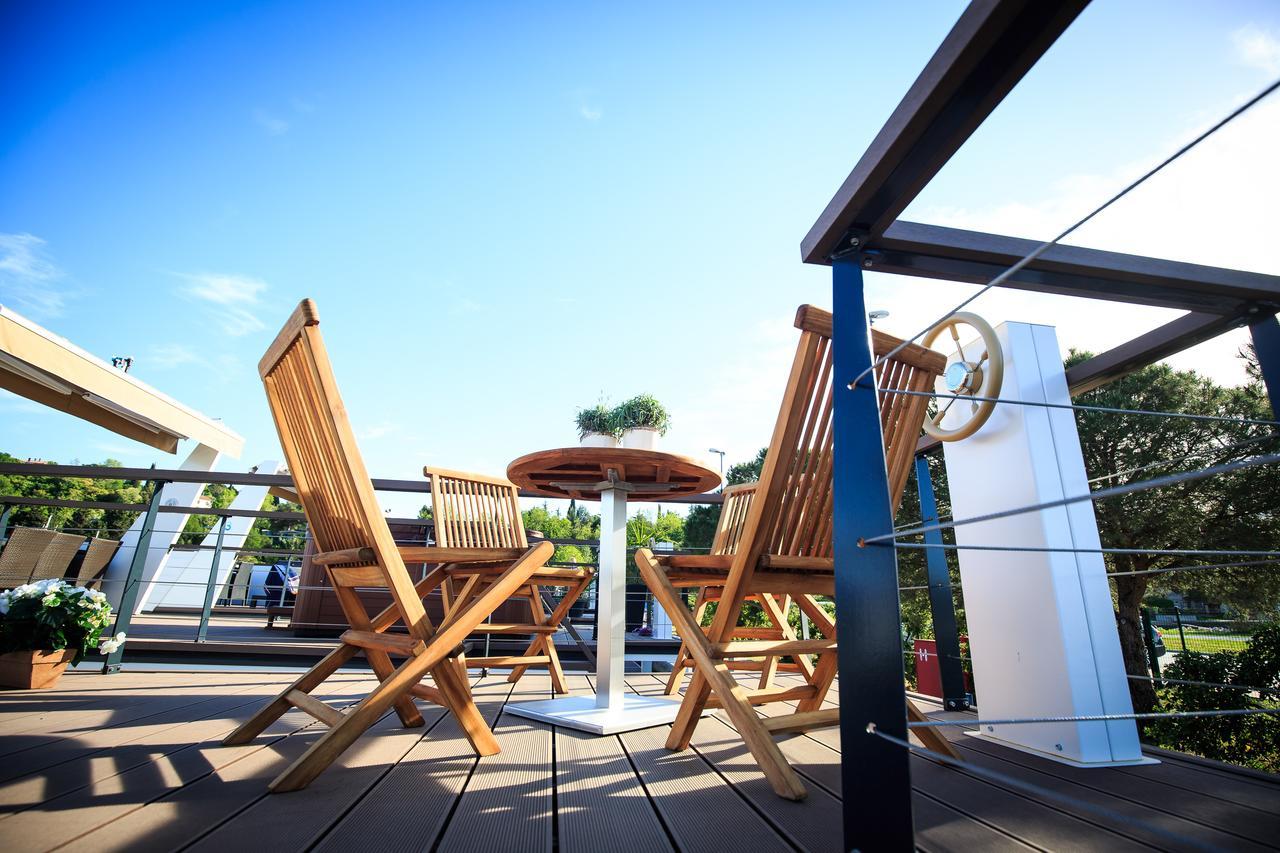 Floating Sea House Kahne Portoroz Villa Exterior photo